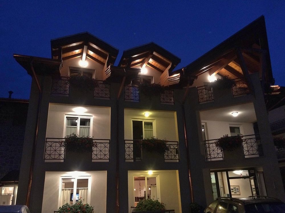 Hotel Garni Sottobosco Димаро Экстерьер фото