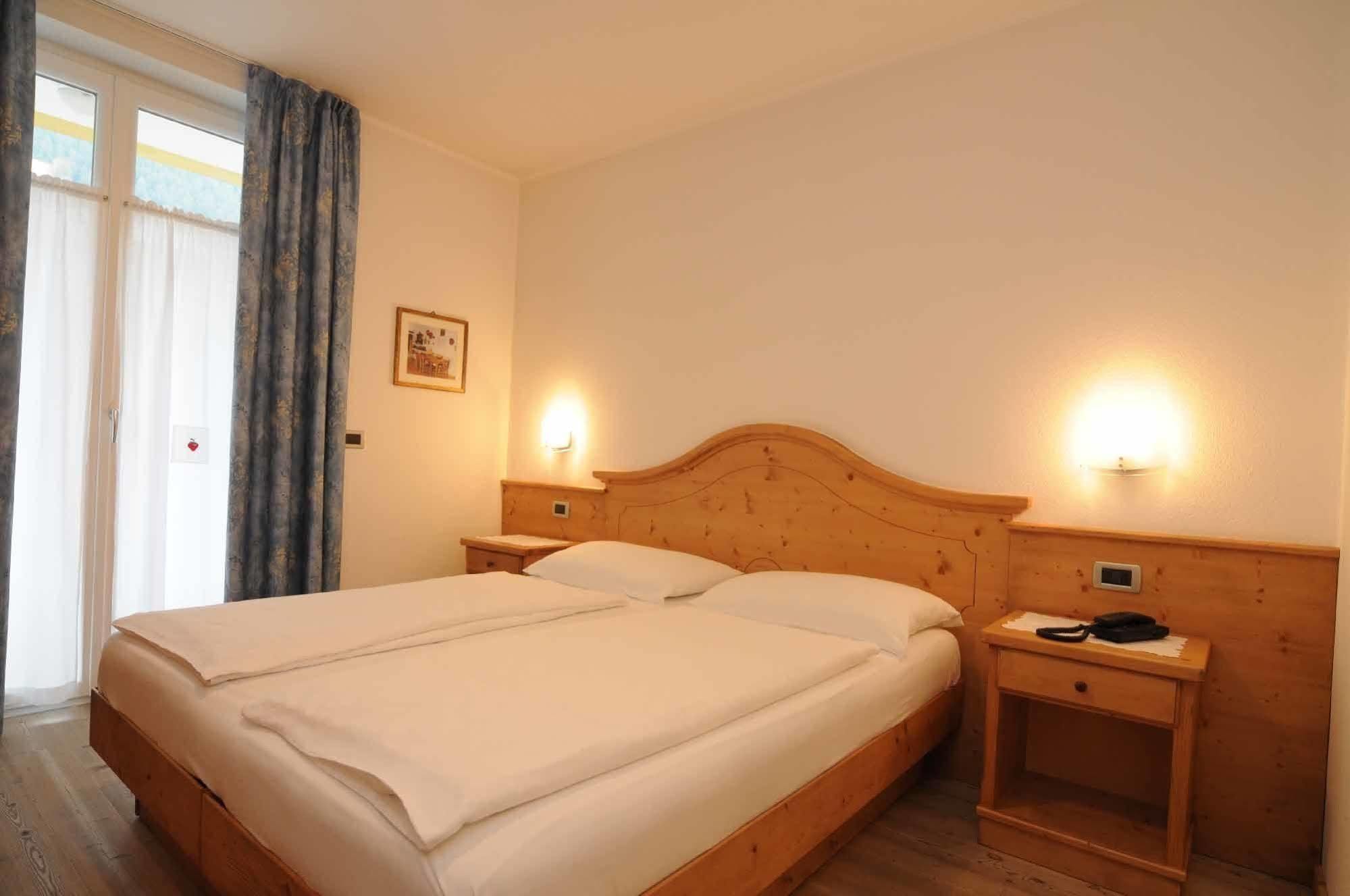 Hotel Garni Sottobosco Димаро Экстерьер фото